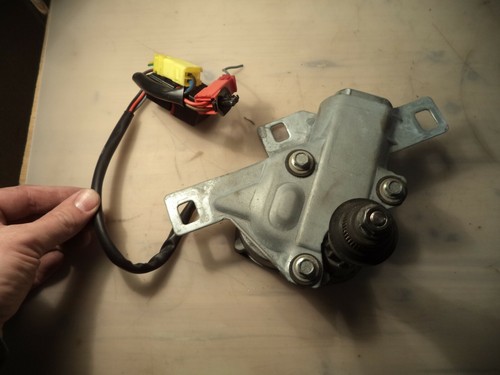 Peugeot 106 Scheibenwischer Motor Heck hinten Valeo 53004502 6862