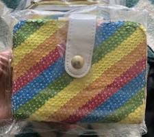 Cartera Loungefly Disney Minnie Mouse Arco Iris Lentejuelas