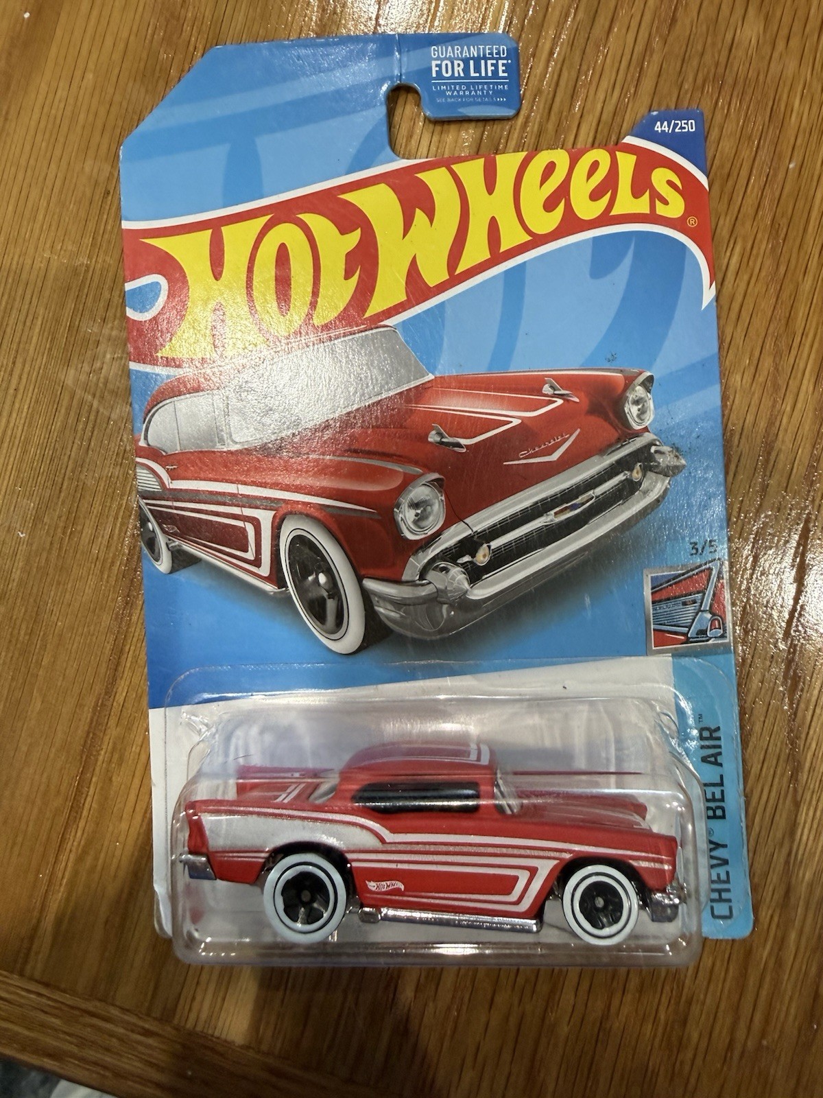 Hot Wheels Chevy Bel Air 1957 Red White Diecast Car 1:64 Collectible Model