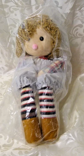 DOLMAX TAIWAN VINTAGE DOLL WITH FOAM HEAD AND TORSO STILL IN PACKET