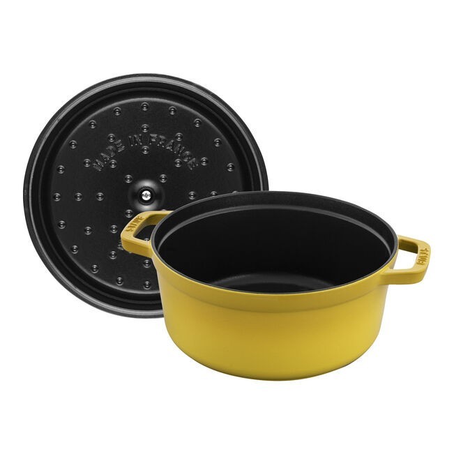Staub Cast Iron 4 qt, Round, Dutch Oven, Citron