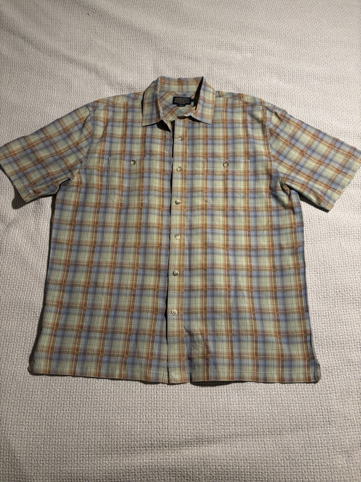 Pendleton Men’s Frontier Button Down Short Sleeve… - image 1
