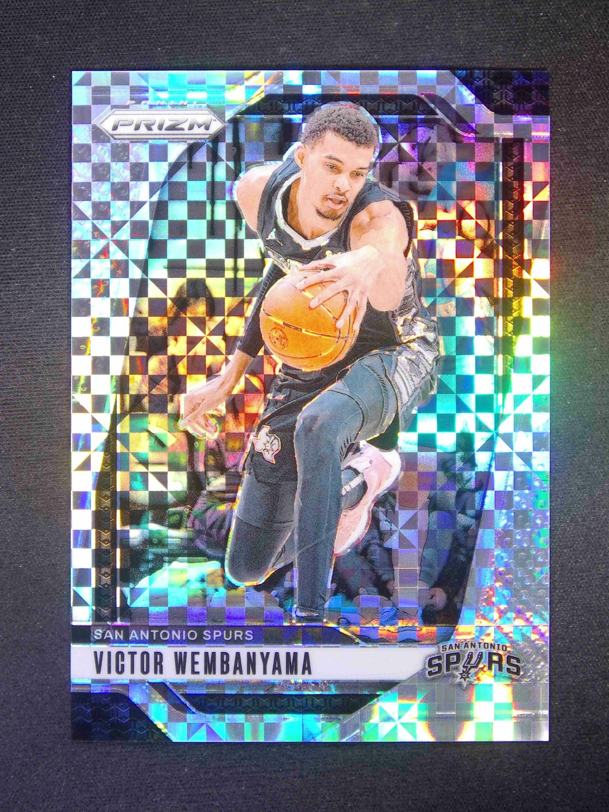 2024-25 Panini Prizm Victor Wembanyama #172 Lucky Envelopes /8