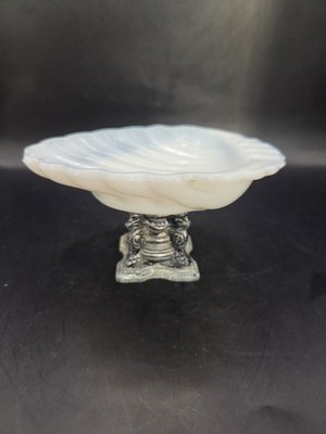 Vintage Milk Glass Shell Shaped Soap Dish Metal Pedestal Lions