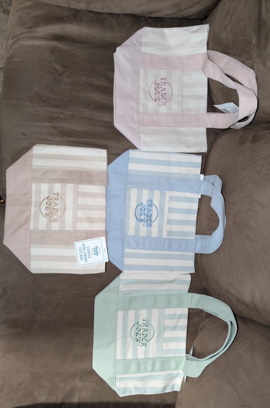 Trader Joe’s Mini Pastel Stripe Canvas Tote Bag Limited Edition Set Of 4