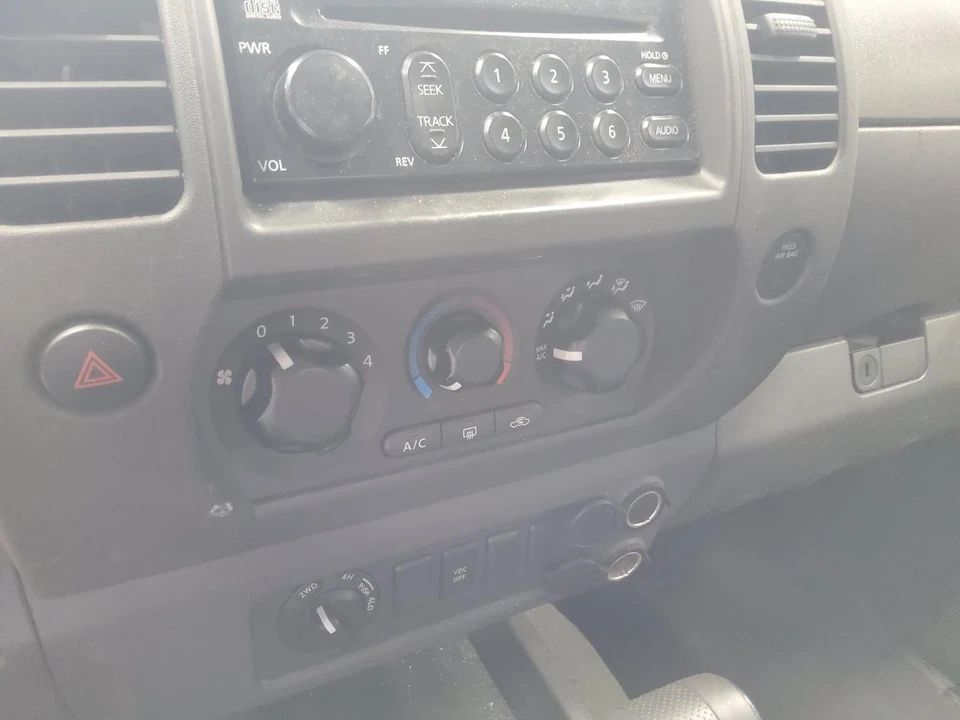 Bolsa de aire usada para panel de instrumentos derecha se adapta a: Nissan Xterra 2007 tablero de pasajeros derecho Foto 4 de 4