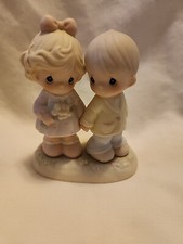 Precious Moments "You're Forever In My Heart" Figurine 139548 - 1996 Ships Free
