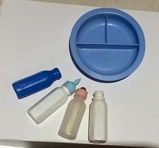 VTG 1960s Toy AMSCO Doll E Nurser Feeding Dish 5 Pc Hard Plastic Bottle Set