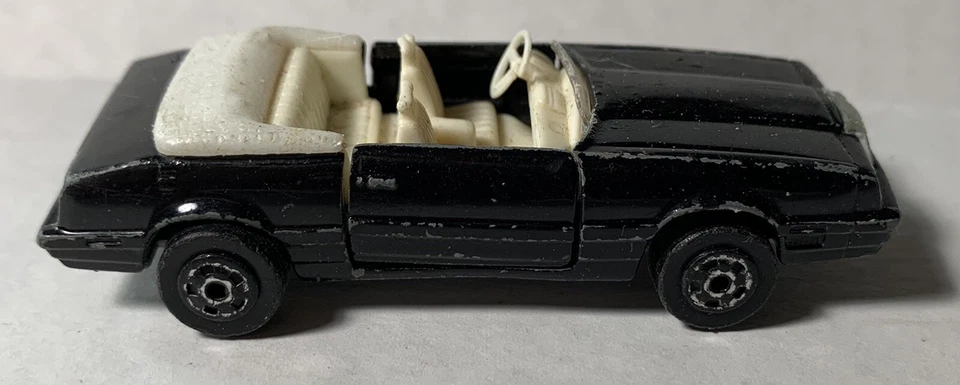 Винтажный 1984 Road Champs Lebaron Кабриолет Черный 1/64 Отдельный - Редкий трудно найти - Изображение 2 из 4