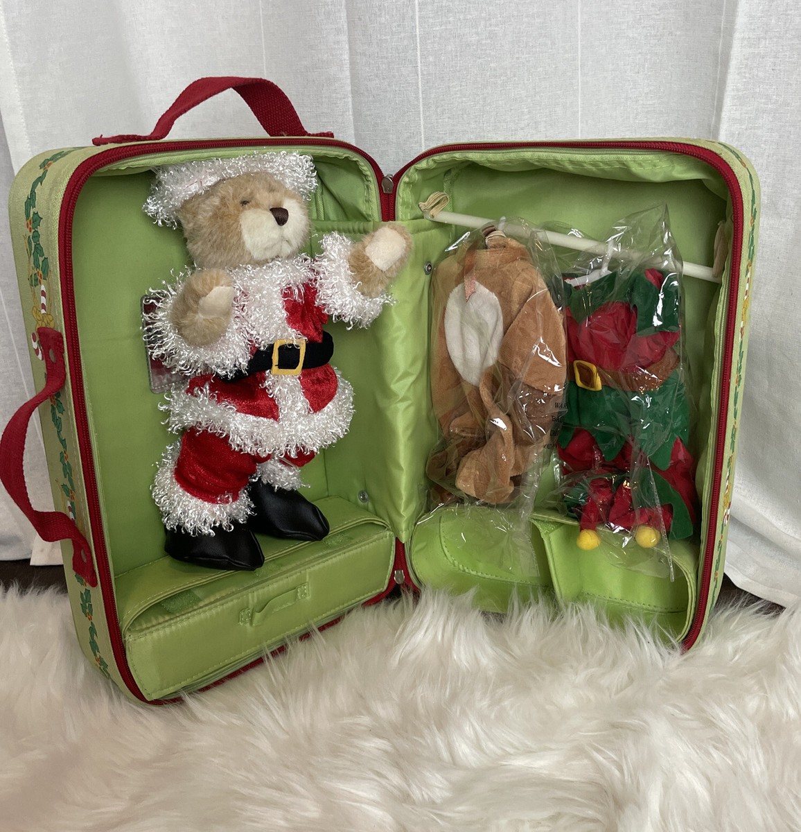 Quacker Factory Cubby Claus Traveling Case 11” Bear 3
