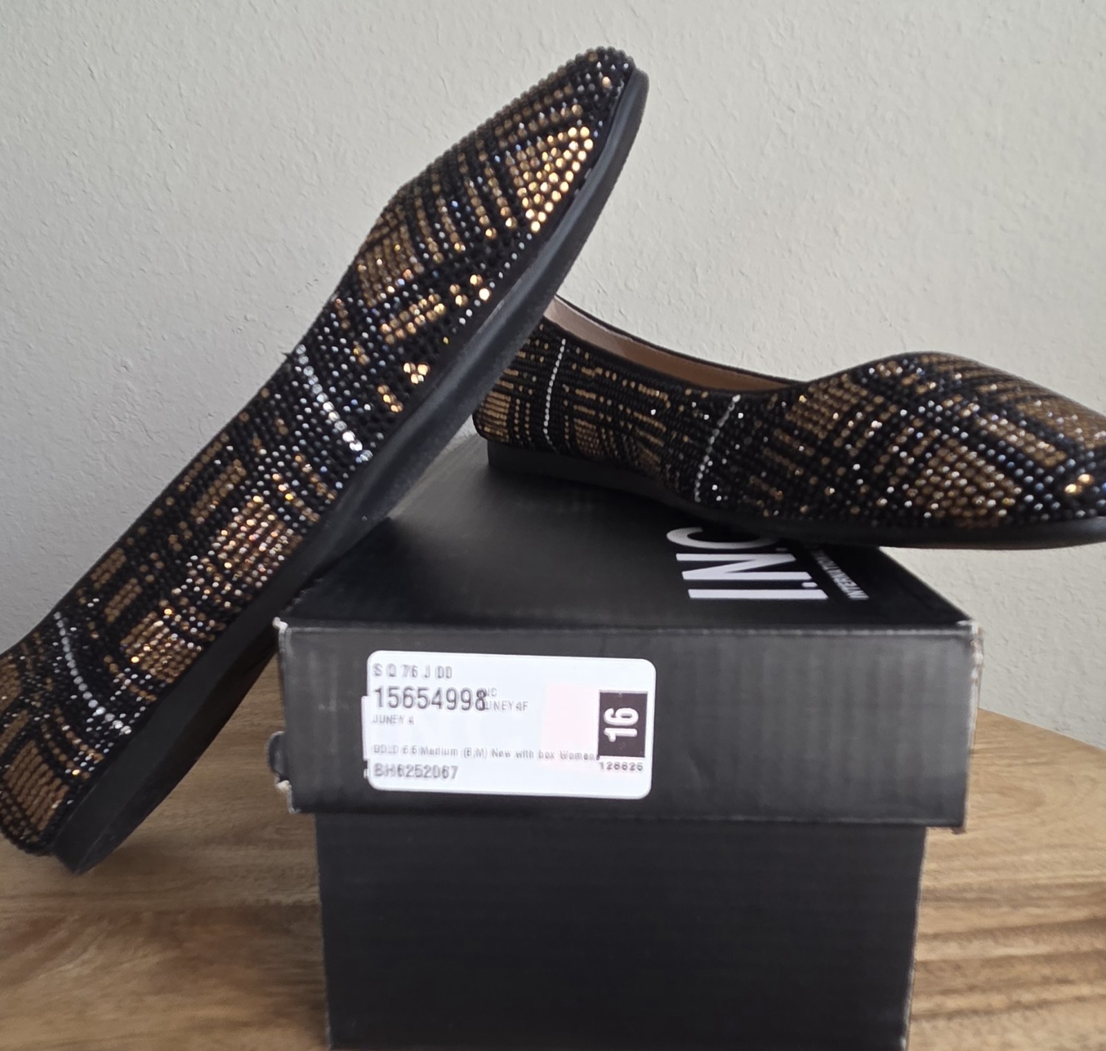 Inc International Concepts Womens Black & Gold Rhinestone Flats Sz 6.5 Juney New