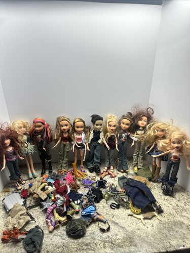 Bratz doll clothes accessories Large lot Vintage
