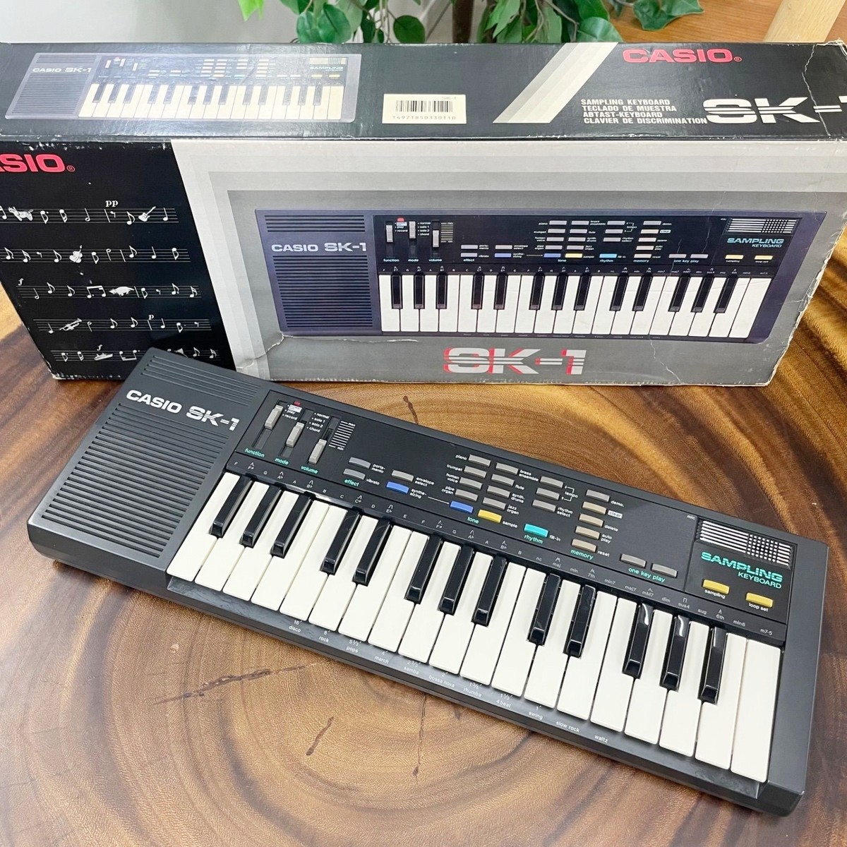 Casio SK-1 Keyboard Portable 32 Key Musical Instrument