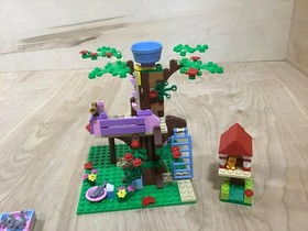 LEGO FRIENDS Girls Olivia's Tree House 3065 With Manual Missing 1 Piece + Figure
