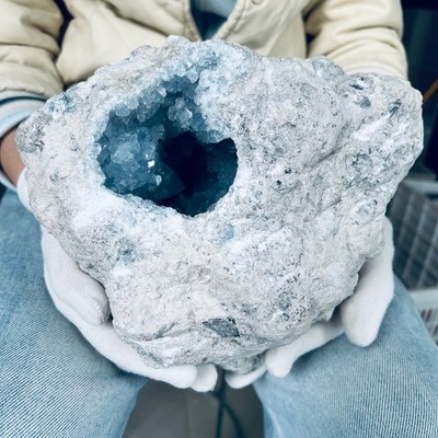 16.72LB NaturalBeautiful Blue Celestite Crystal Geode Cave Mineral Specim 7.60kg