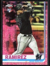 2019 Topps Chrome HAROLD RAMIREZ Pink Refractor Rookie Card RC #41 Marlins. rookie card picture