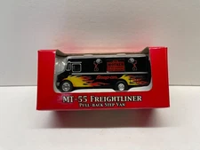 NIB Snap on MT-55 Freightliner Pull Back Step Van Die Cast 2007 Crown Premiums