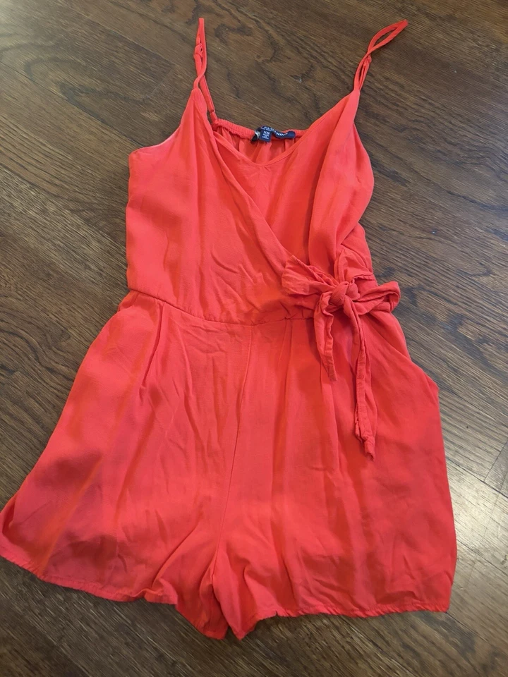 Mameluco corto para mujer - Vestido mameluco con cuello en V con corbata talla XS - Mameluco rojo diario Foto 3 de 4