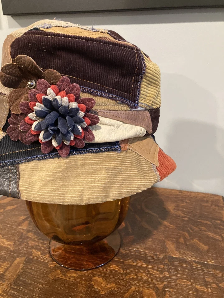 SOMBRERO CUBO KOKIN New York flor y retazos vintage excelente estado Foto 2 de 4