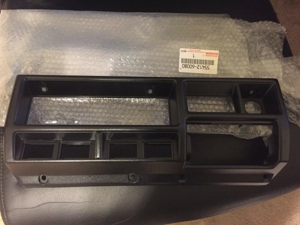 TOYOTA Genuine OEM PANEL INSTRUMENT CLUSTER FINISH CENTER NO.1