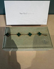 Van Cleef & Arpels 18k Yellow Gold Malachite Clover Bracelet 5 Motif