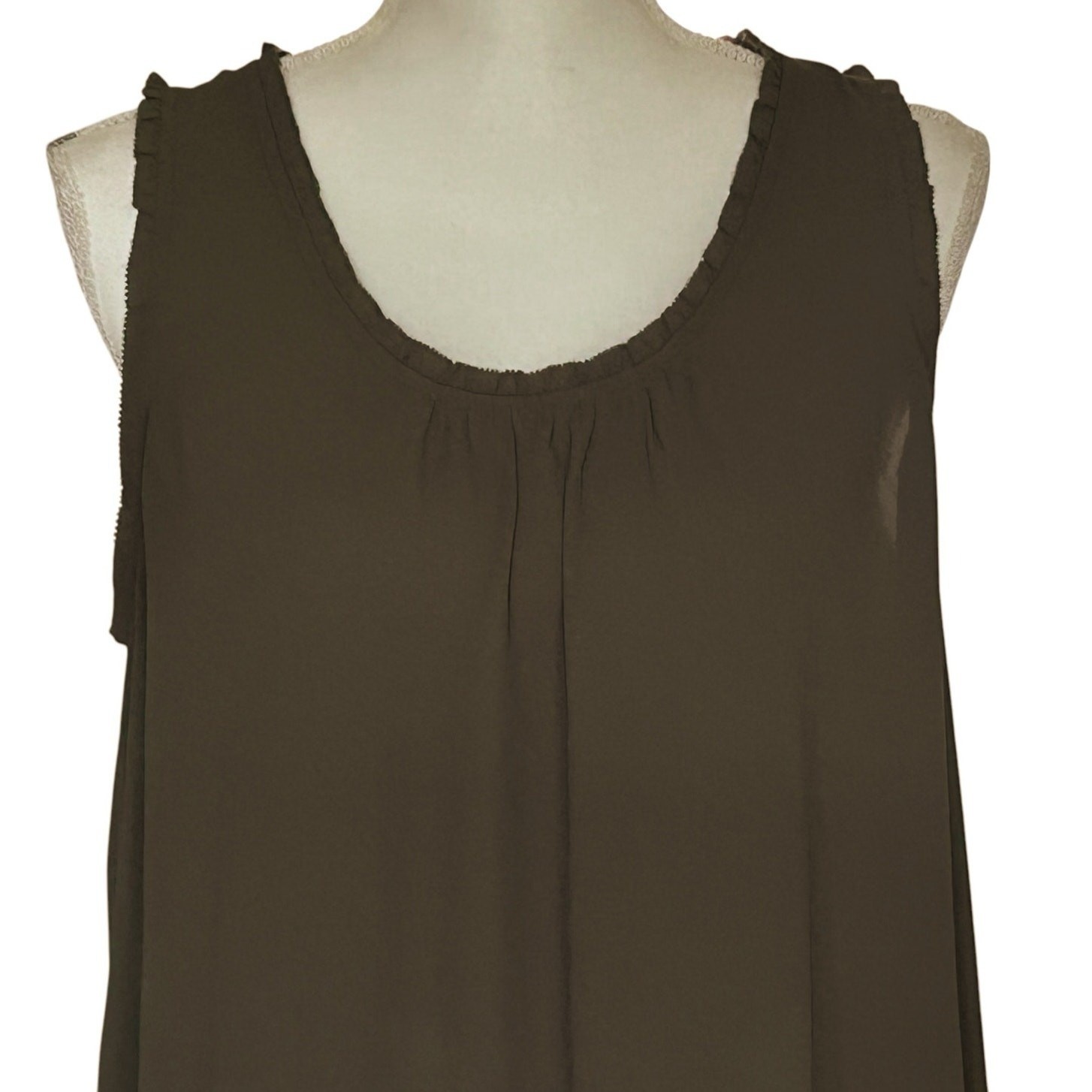 LOFT Sleeveless Blouse Pullover Polyester Relaxed… - image 3