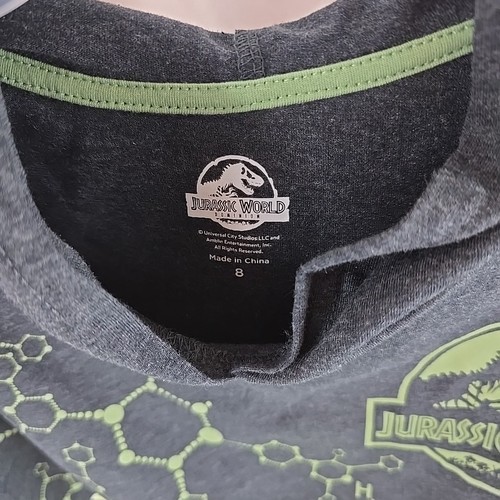 Jurassic World Boys T-Shirt with Hoodie & Shorts Set Size 8 NWT - Picture 5 of 8