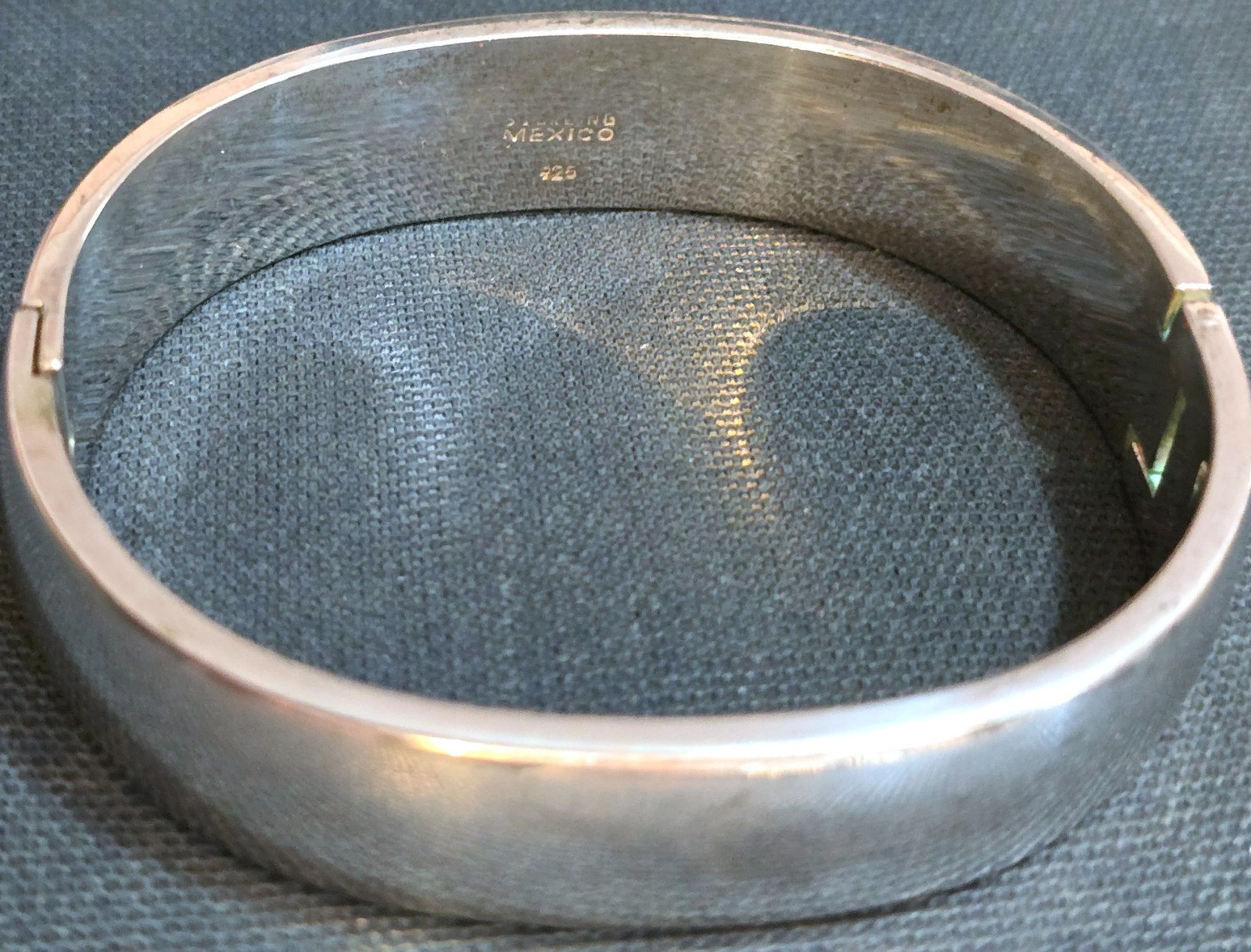 Simple Basic Mexico 925 Sterling Silver Hinged Ba… - image 1