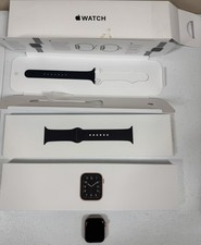    READ Apple Watch SE 1st Gen 40mm GPS Rose Gold Aluminum Case   