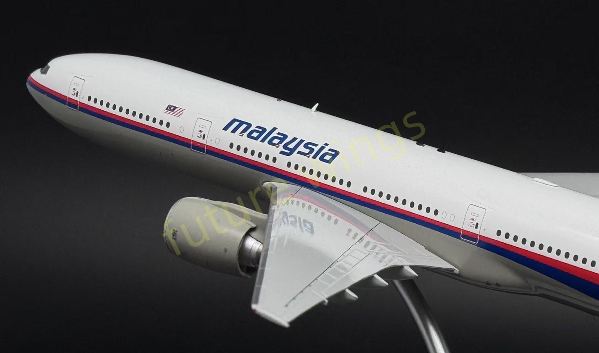 JC Wings 1/200 マレーシア航空 B777-200ER 9M-MRQ RARE)1:200 JC Wings* Malaysia Airlines B777-200ER 9M-MRQ
