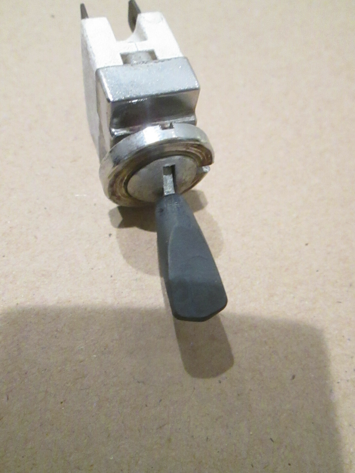 Ferrari 400,400i Fan Switch