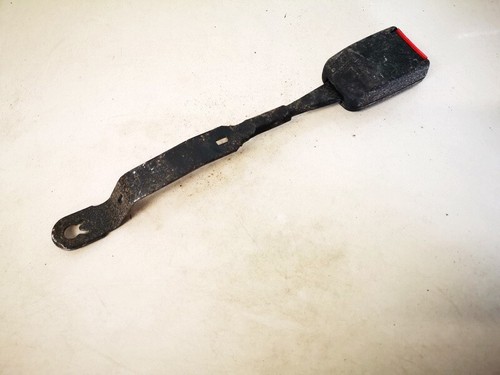 Volkswagen Polo 2000 Seat belt holder (Seat belt Buckle) front rig #1377129-94