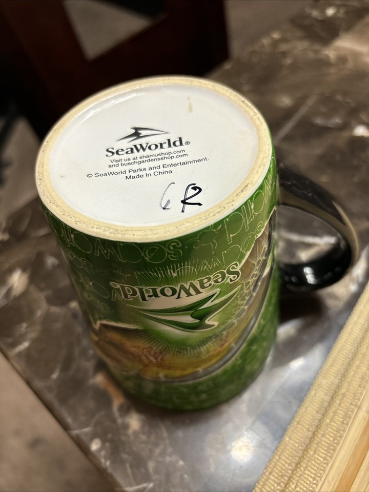 3D Embossed Seaworld Coffee Cup Mug 4.75
