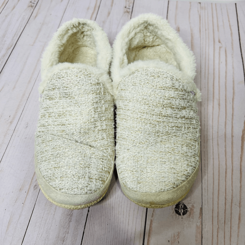Faux Fur Toms India Slippers Size TOMS India Slippers White