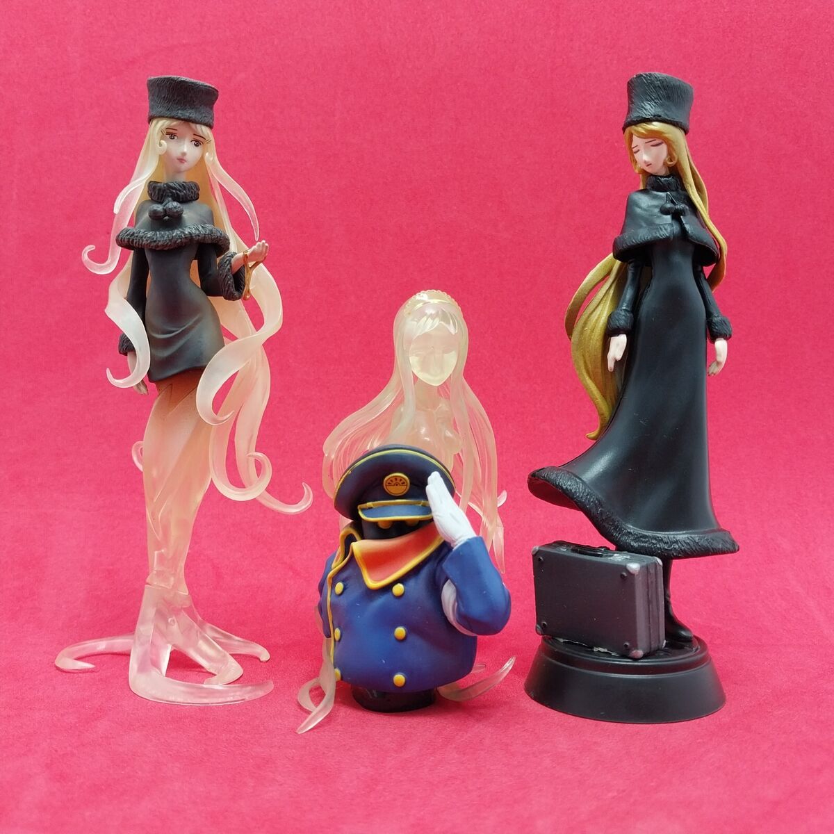 Galaxy Express 999 Figure Maetel Neo Color Ver. & Train Galaxy Express 999 Figure Maetel Neo Color Ver. & Train