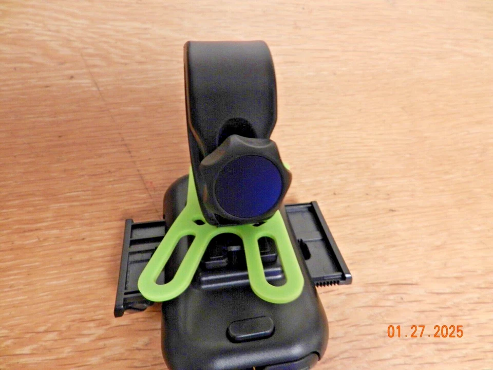 Macally Black Adjustable Cell Phone Bike Mount - Universal - Image 4 of 4