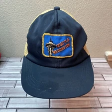 VTG Space Needle Seattle Washington Patch Snapback Mesh Trucker Hat, Cap