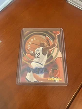 Shaquille O'Neal 1995-96 Fleer Total O Hot Packs #6 (NM/MT)