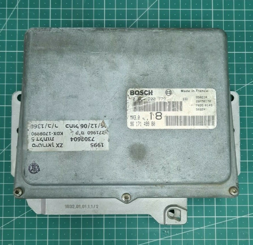リ Peugeot Citroen Engine Control Module ECM 9617149980 BOSCH
