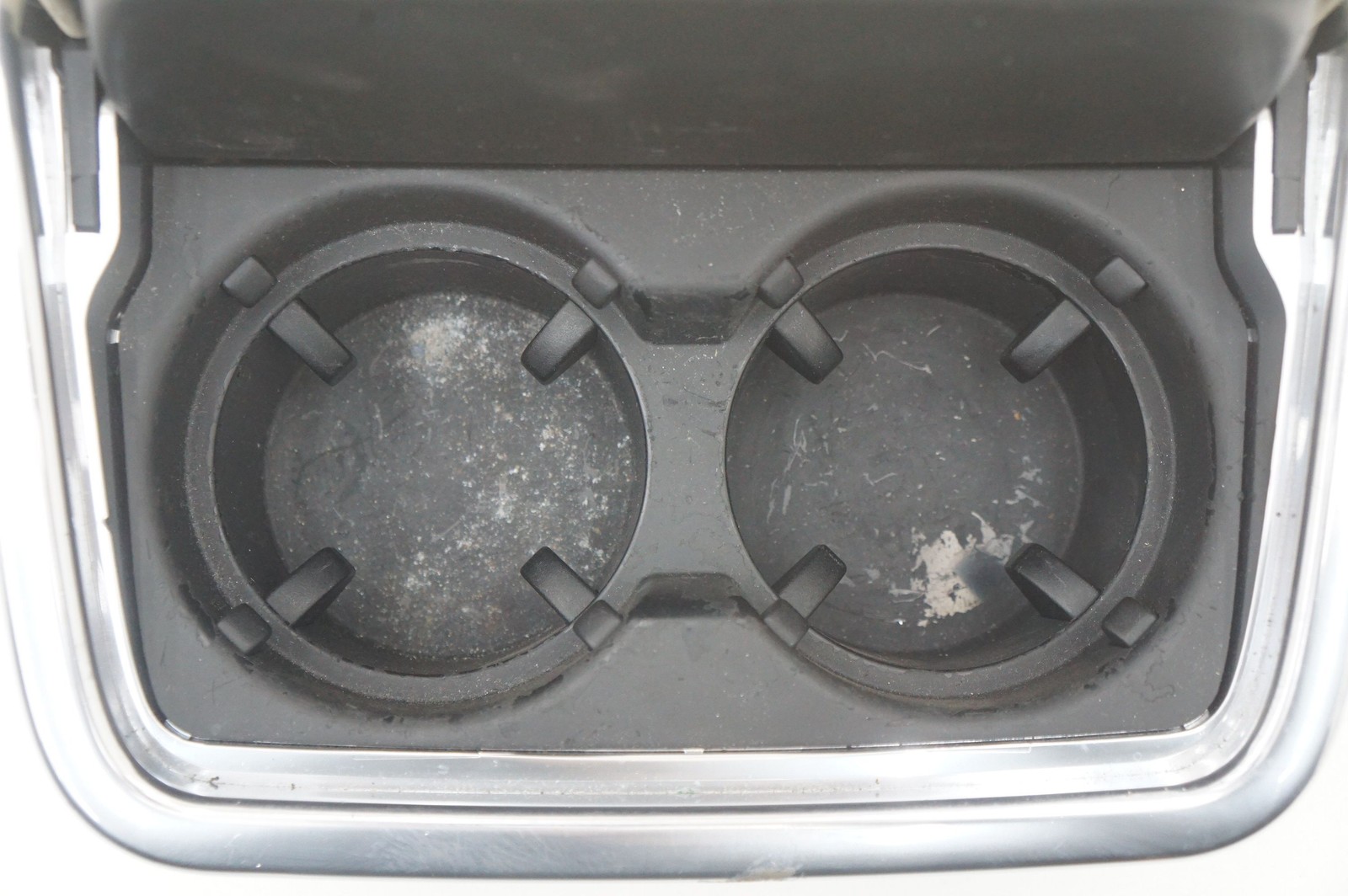 Front Center Console Cupholder Drink Holder Rolls Royce Phantom Vii 2006 *Note*