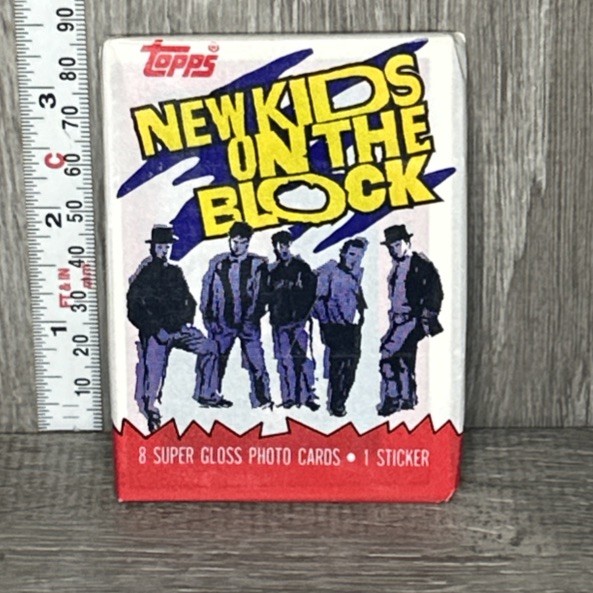 1989 TOPPS *New Kids on the Block Collector Trading Cards & Sticker