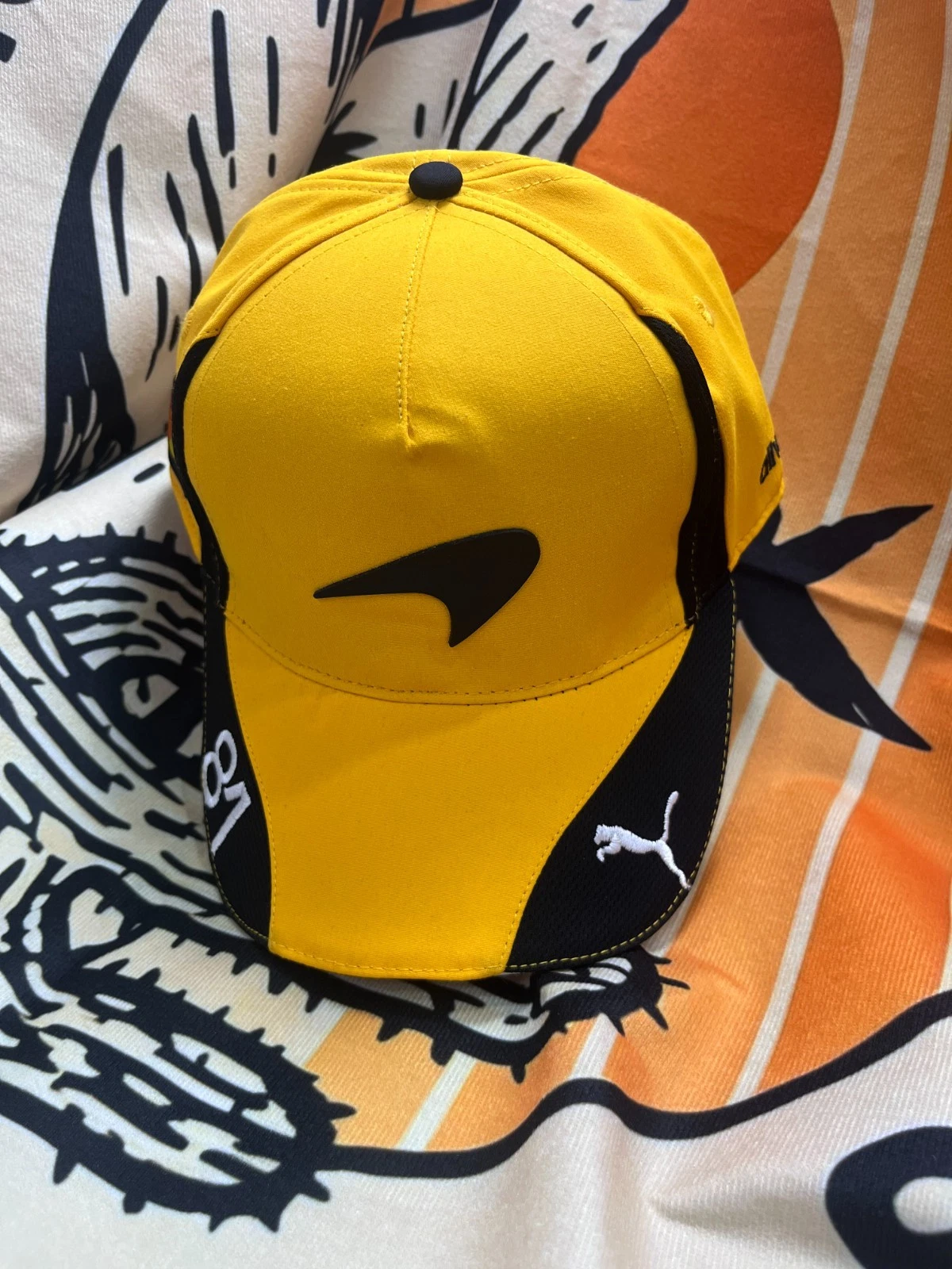 McLaren Racing 81 Men's Outdoors Yellow Baseball Cap Adjustable
Opens in a new window or tab