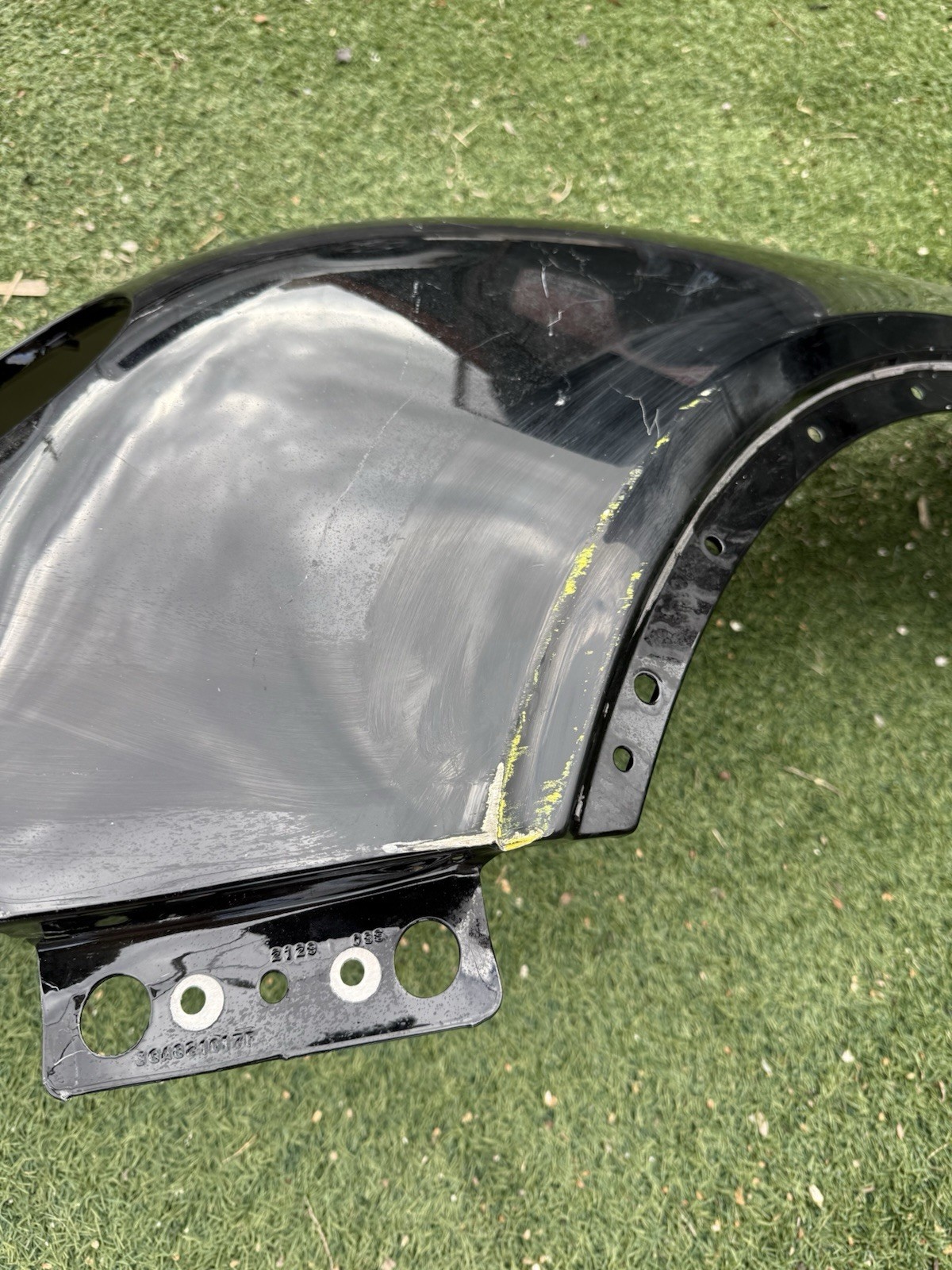 BENTLEY BENTAYGA FENDER LEFT DRIVER 2016-2018 2019 2020 36A821017F OEM DAMAGED