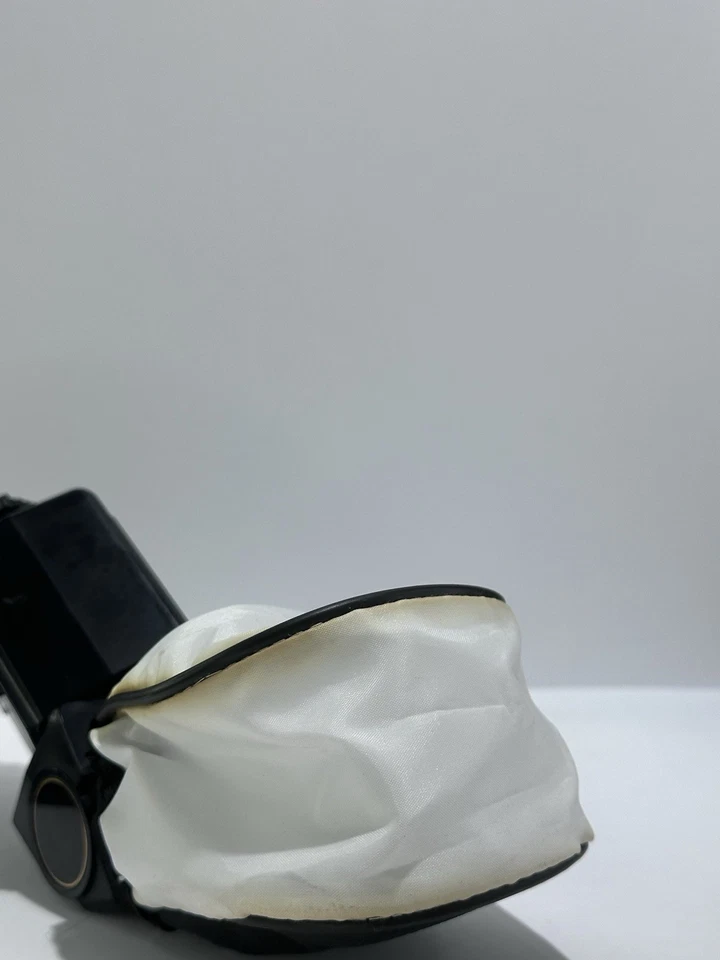Universal Flash Diffuser For Camera Speed Lite And Flash - Image 2 of 4