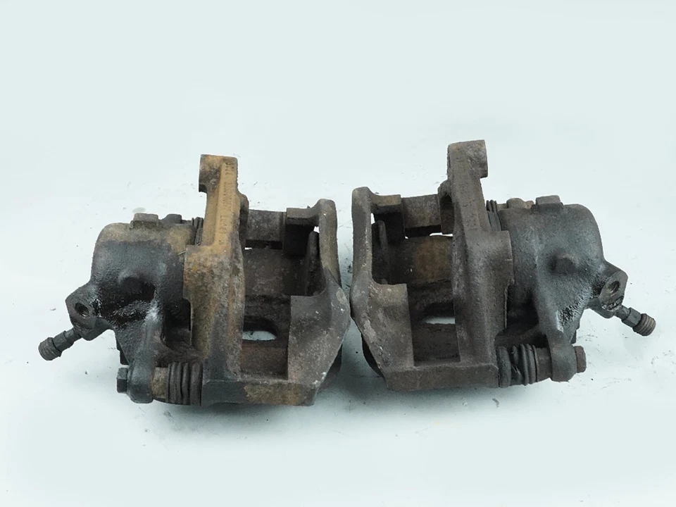 1986 - 1993 Mercedes Benz E Class W124 300D Brake Caliper Front Left Right Oem - Image 4 of 4