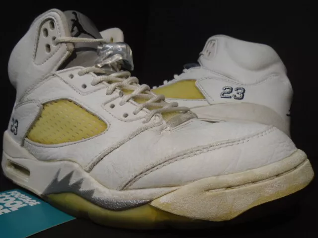 2000 NIKE AIR JORDAN V 5 RETRO OG WHITE METALLIC SILVER BLACK