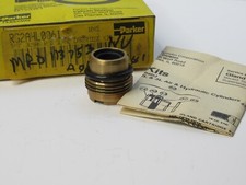 (NEW) PARKER RG2AHL0061 5/8" Buna Rod Gland Cartridge Kit 