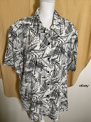 Modern Essentials Woman s Black & White Blouse Size 22W / 2X