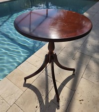 Vtg Bombay Company Coffee Table Mahogany Wood 26.5"H X 22" L made in Taiwan