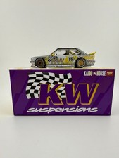 Chase - BMW M3 E30 Kaido KW KHMG194 Kaido House x Mini GT